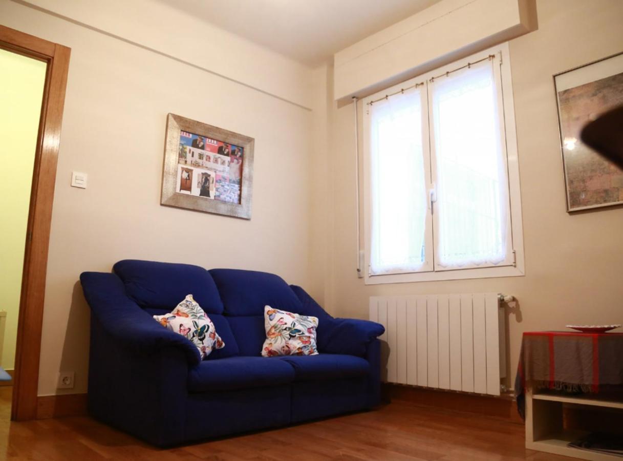 ビルバオCalida Vivienda Turistica Centrica Junto Al Funicular Y Metroアパートメント エクステリア 写真