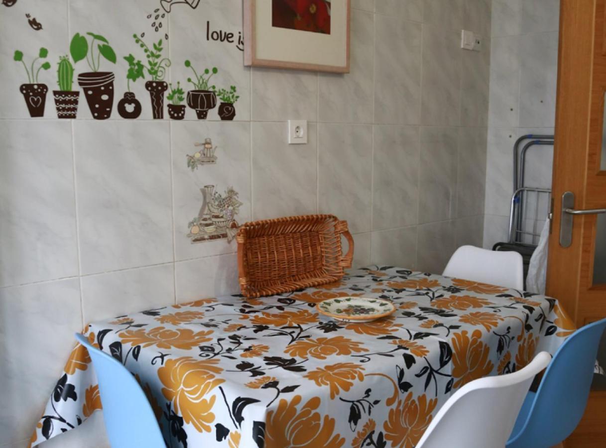 ビルバオCalida Vivienda Turistica Centrica Junto Al Funicular Y Metroアパートメント エクステリア 写真